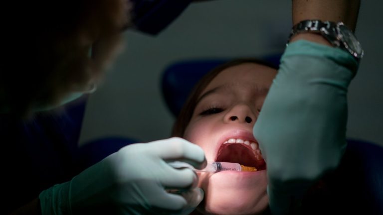 Parents Are Resorting To Diy Dentistry On Their Own Children