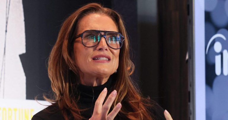 Brooke Shields Horrified When Surgeon Performed Vaginal Resuscitation Without Consent