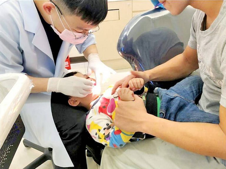 Taipei Students Are Entitled To Free Fluoride Treatment