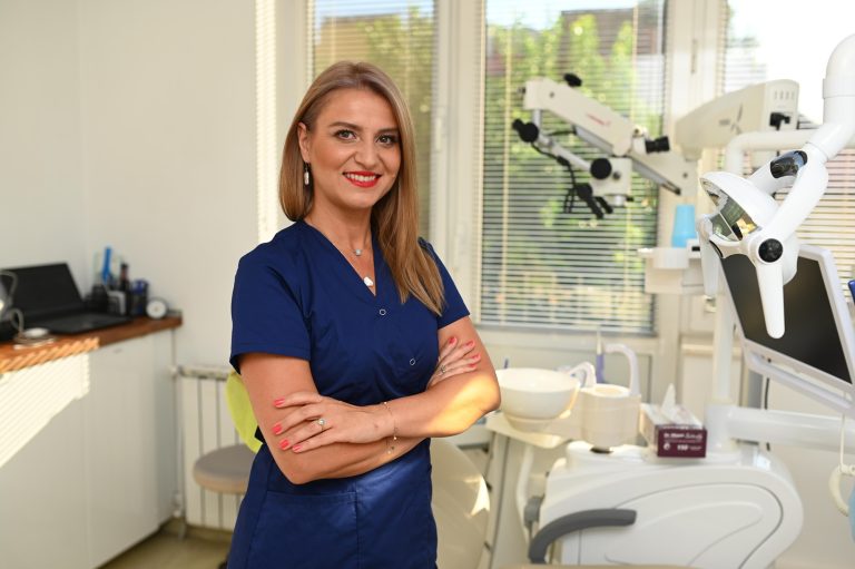 More than 50% of romanians over 40 have dental treatments