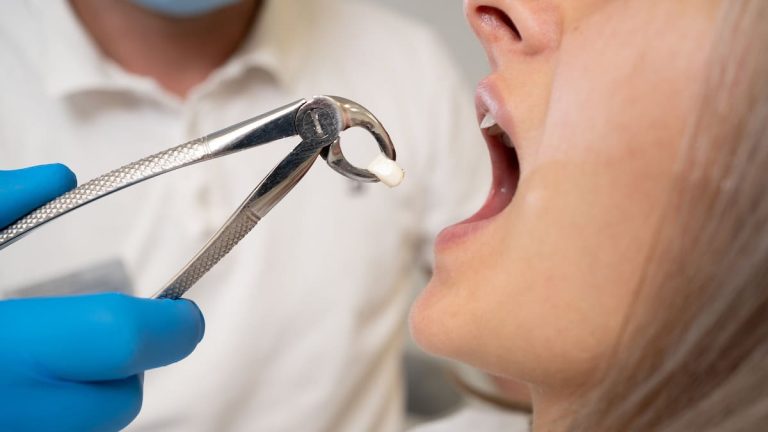 The dentist ignored the woman to "hit" the pain during