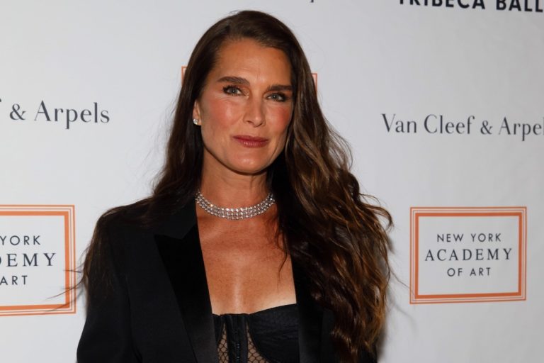 In new memoirs, brooke shields reveals that the doctor has