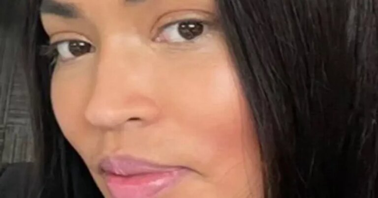 Demands answers as 'beloved mum of three' detective dies after dangerous butt