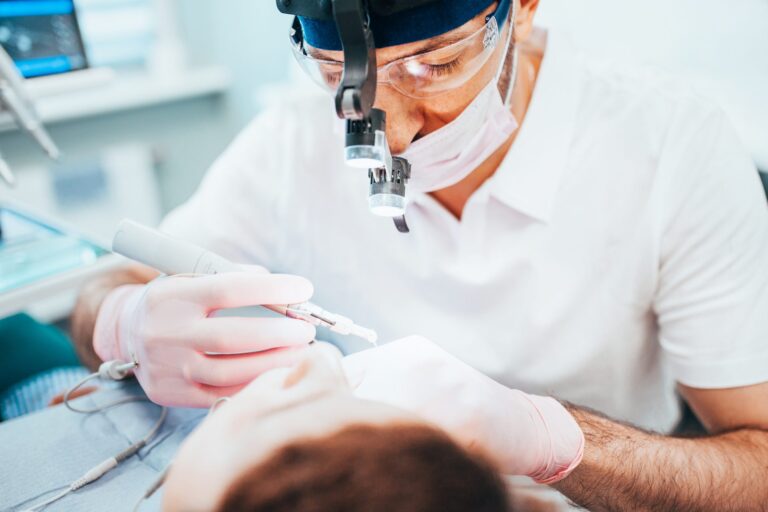 Root canal treatment may reduce the risk of heart disease